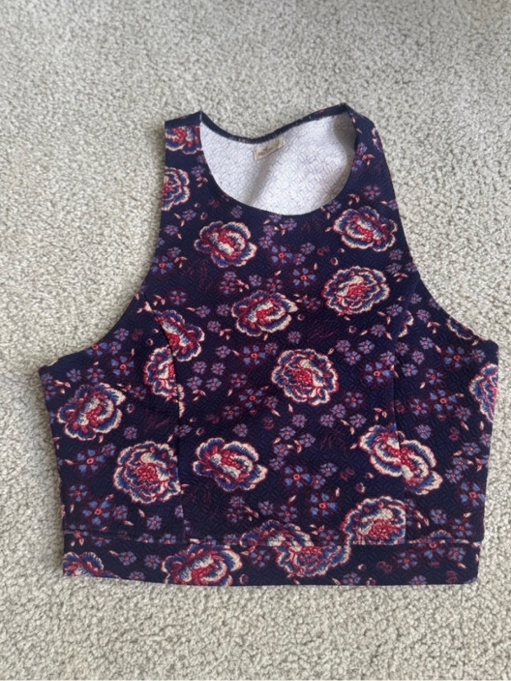 Vintage 2000s Hollister Navy Floral High-Neck Cropped Tank y2k sleeveless